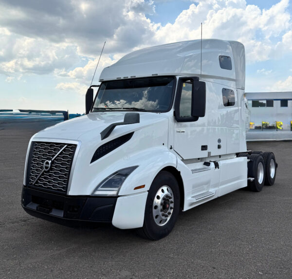 2020 VOLVO VNL 760