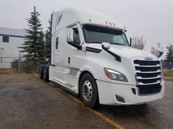 2022 Freightliner Cascadia - Image 3